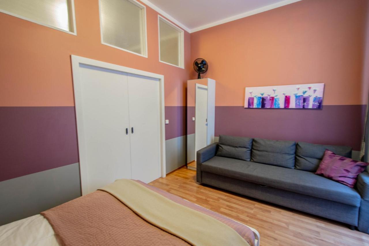 Ruzova Apartment By Ruterra Πράγα Εξωτερικό φωτογραφία