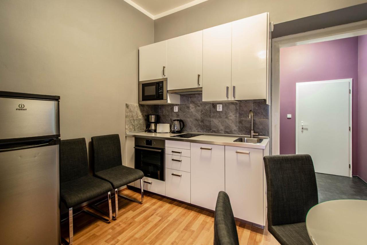 Ruzova Apartment By Ruterra Πράγα Εξωτερικό φωτογραφία