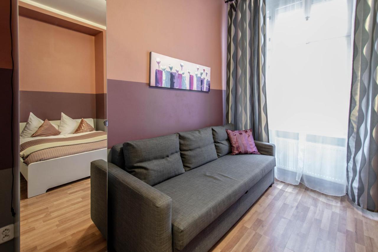 Ruzova Apartment By Ruterra Πράγα Εξωτερικό φωτογραφία