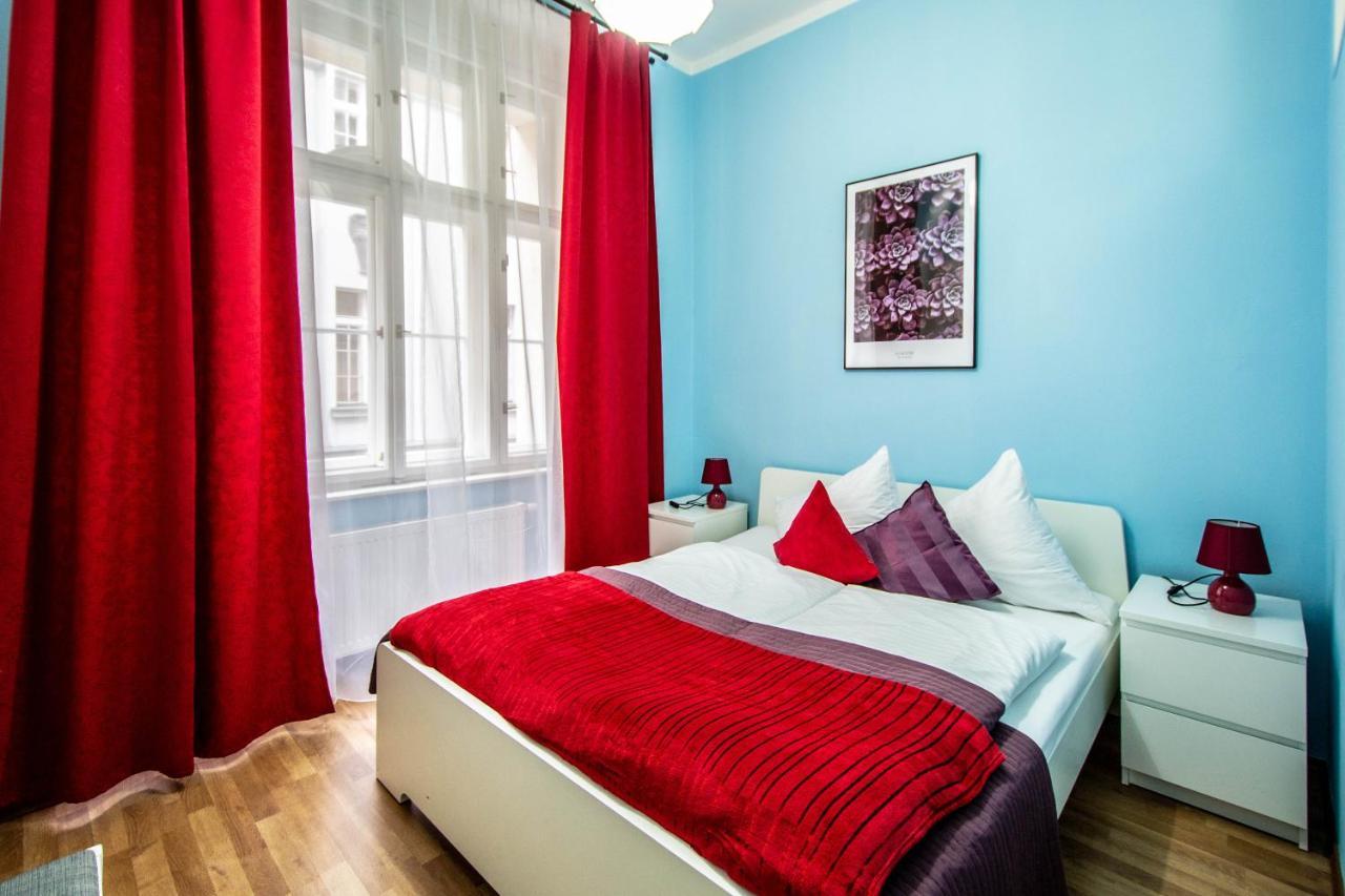 Ruzova Apartment By Ruterra Πράγα Εξωτερικό φωτογραφία