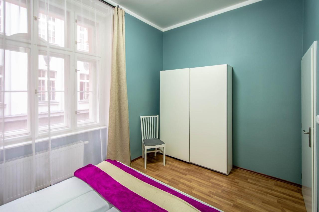Ruzova Apartment By Ruterra Πράγα Εξωτερικό φωτογραφία