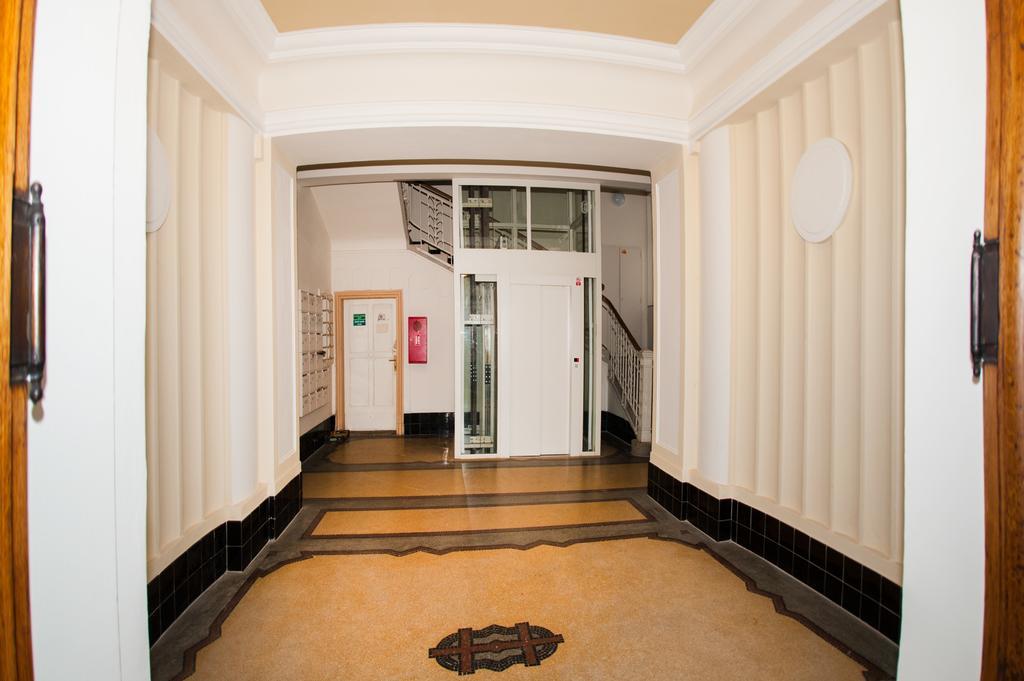Ruzova Apartment By Ruterra Πράγα Δωμάτιο φωτογραφία